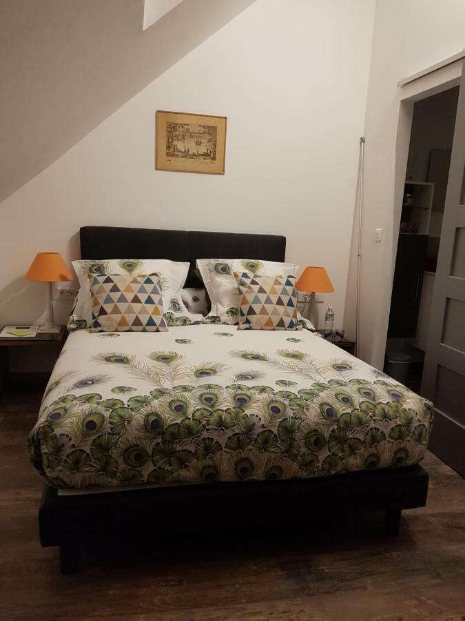 La Longere Des Glycines Bed and Breakfast Egligny Exteriör bild